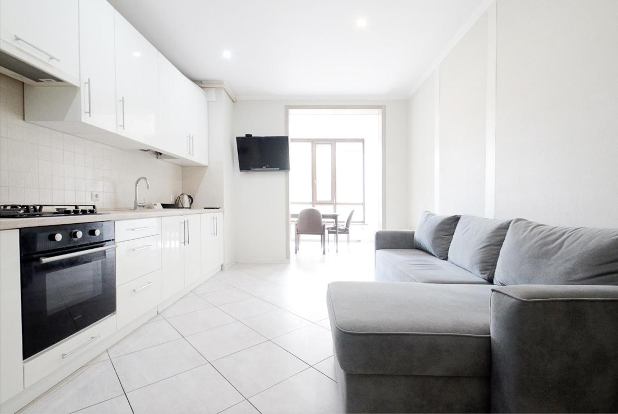 "Deluxe Apartments" L 26-4 - 11220 Lviv Dış mekan fotoğraf